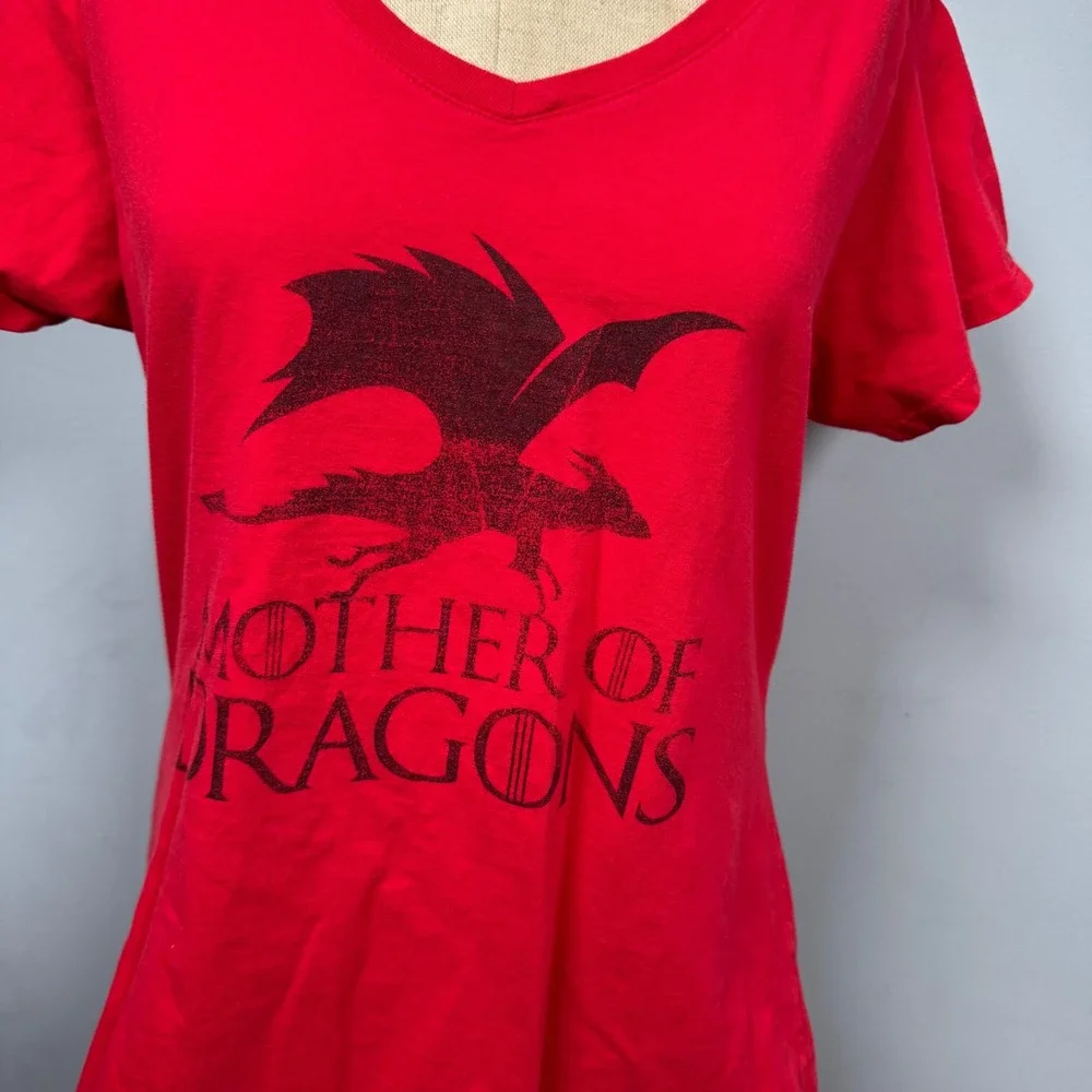 Mother of Dragons Game of Thrones T Shirt Women L Red Black V Neck Targaryan HBO - Picture 6 of 11